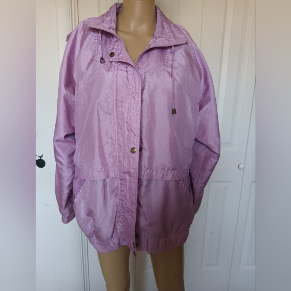 Neyelle | pink Shimmer Metallic Roll Tab Sleeve Jacket Medium Windbreaker.